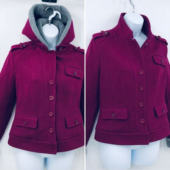 Ugg Wool Cropped Jacket With Detachable Sherpa Hood - Picture 3 of 15